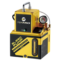 TEKTRO Bleed Pump, Comes with fittings to do Tektro® / TRP, Shimano and Magura hydraulic disc brake systems, 2000ml capicity MINERAL OIL ONLY!!!!